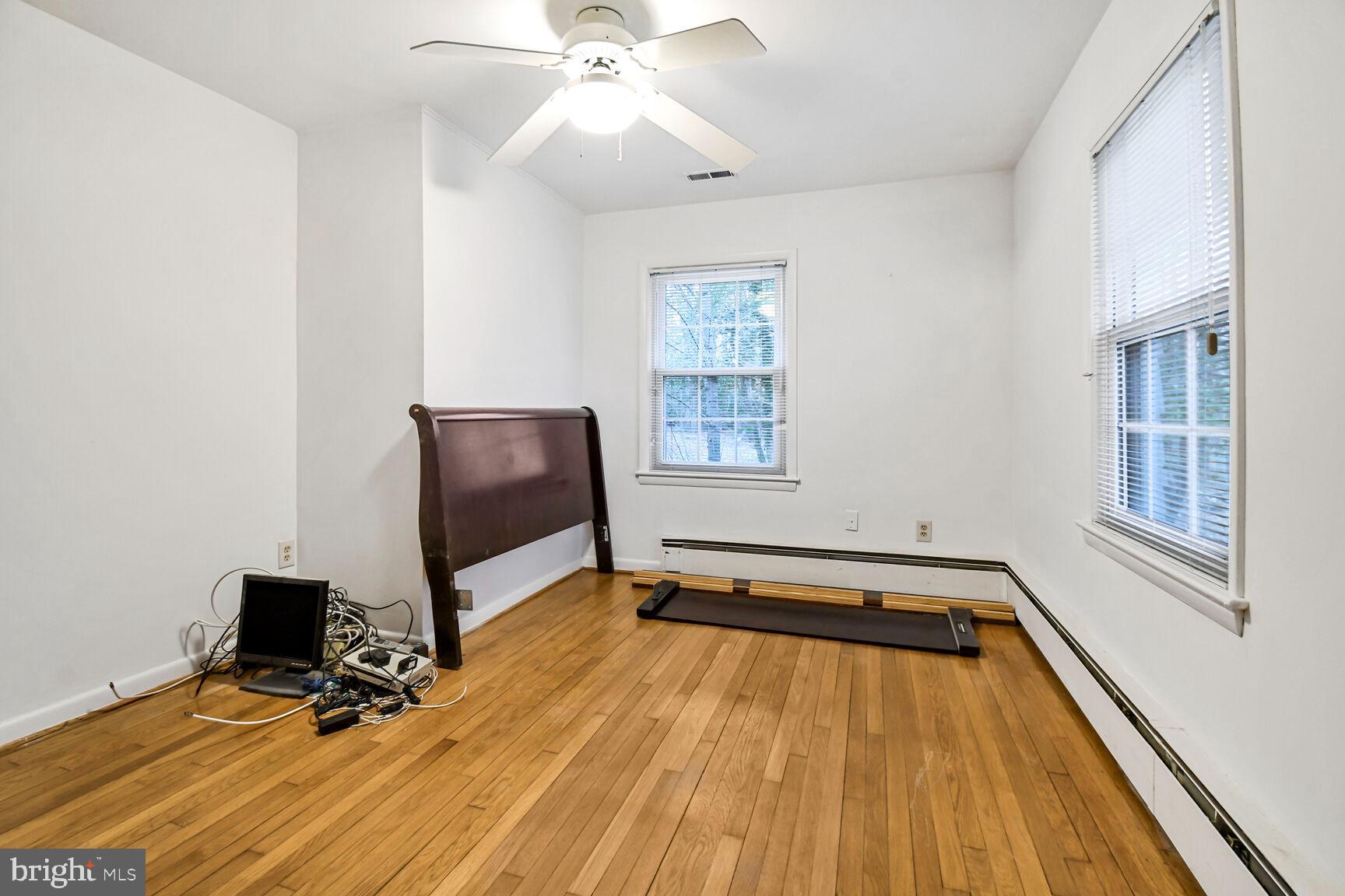 BROOK HILLS ESTATE - Residential Lease