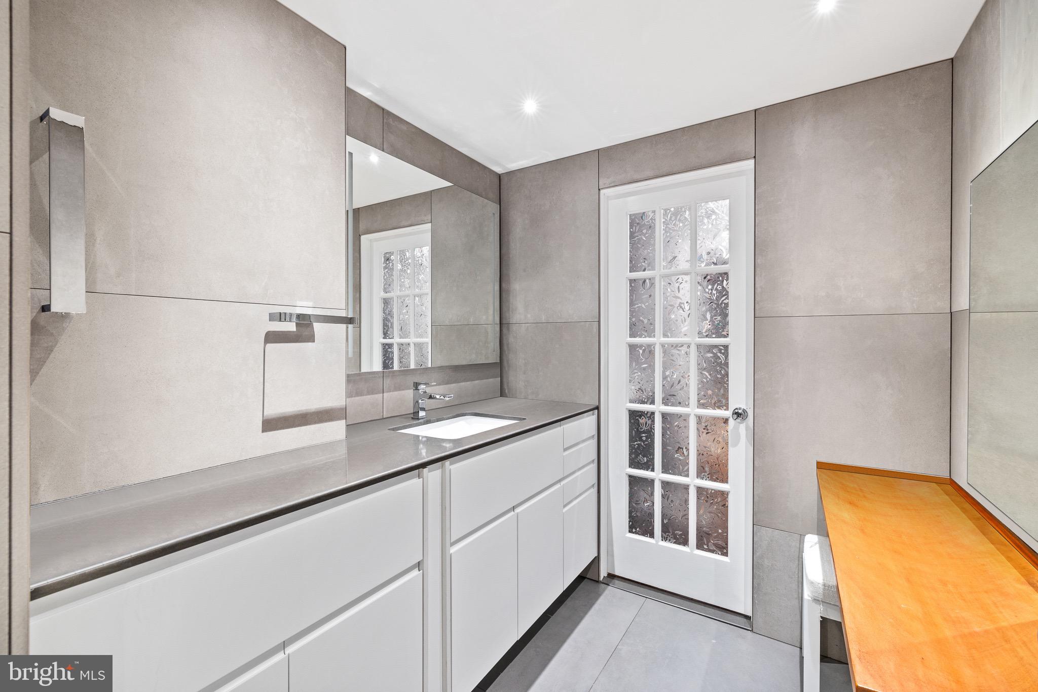FITLER SQUARE - Residential