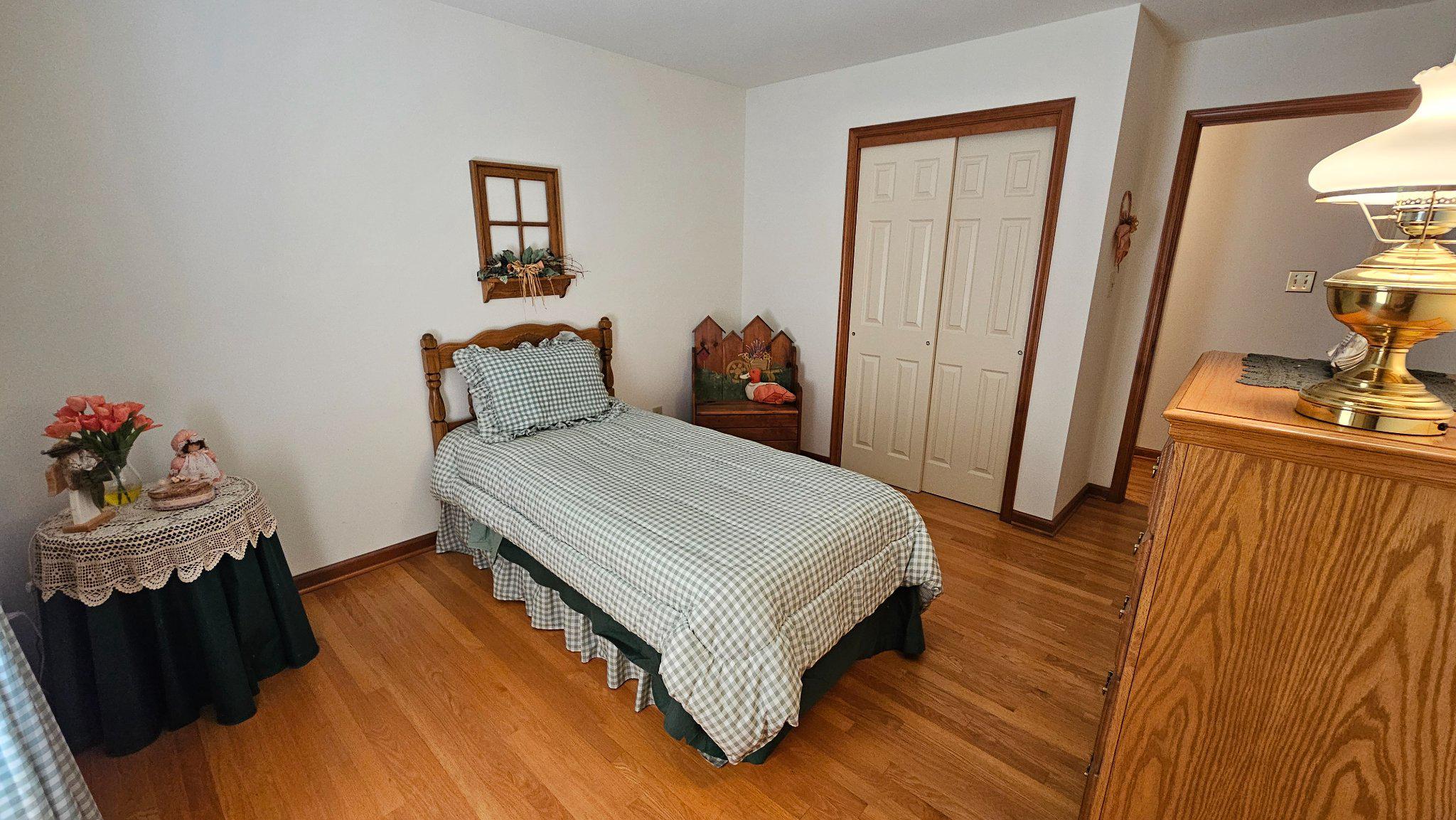 CARAVEL WOODS - Residential