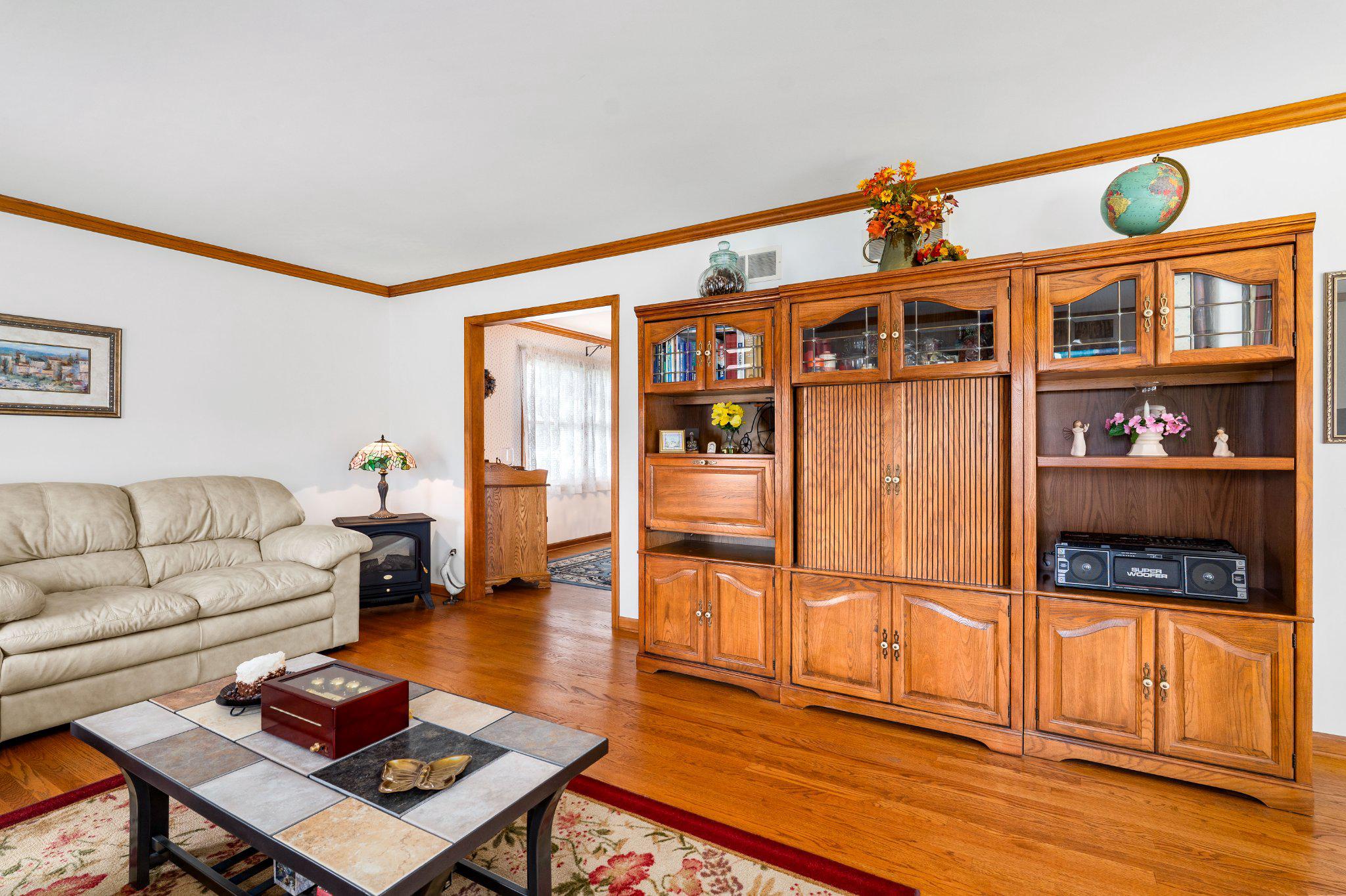 CARAVEL WOODS - Residential
