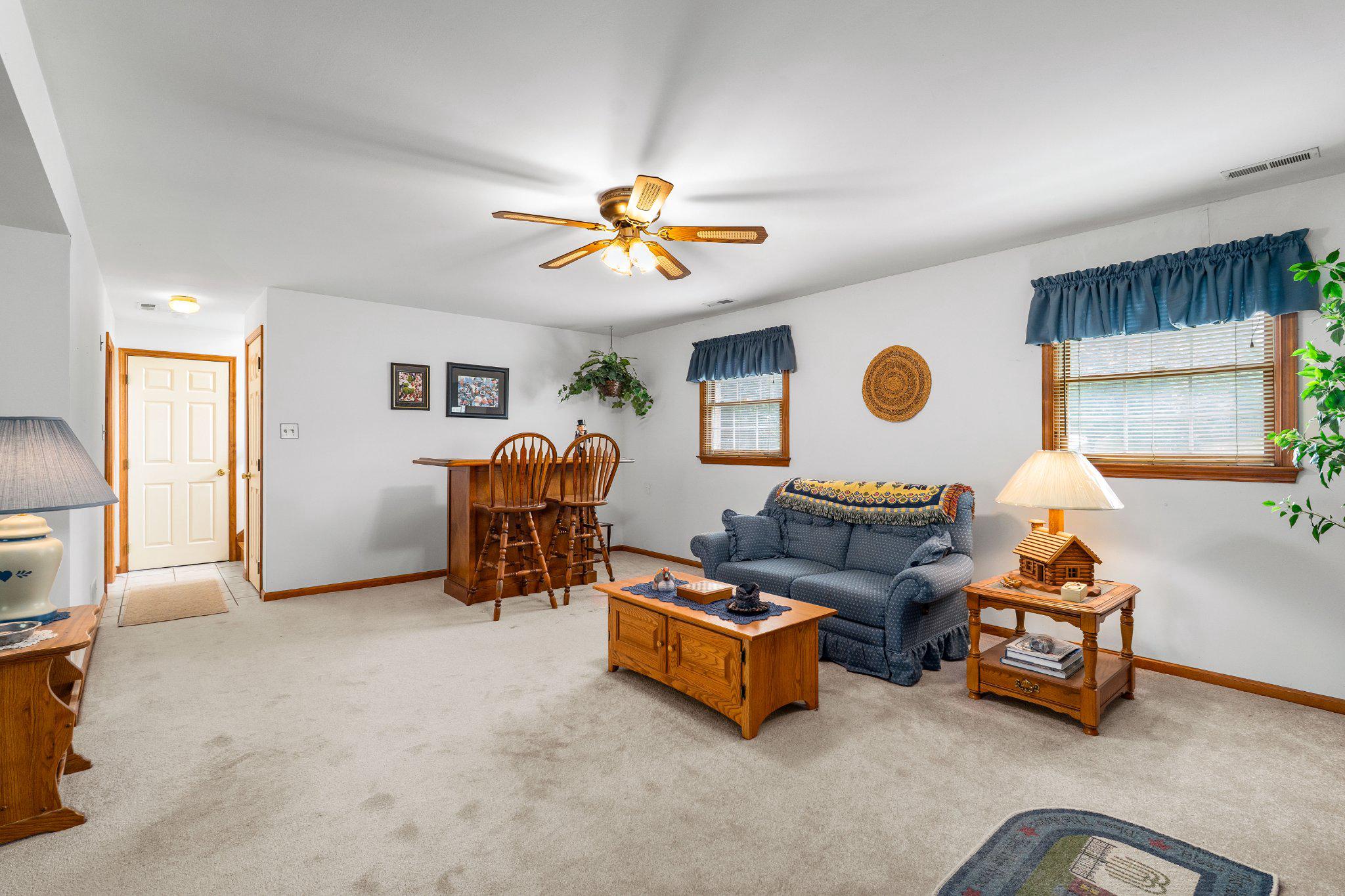 CARAVEL WOODS - Residential