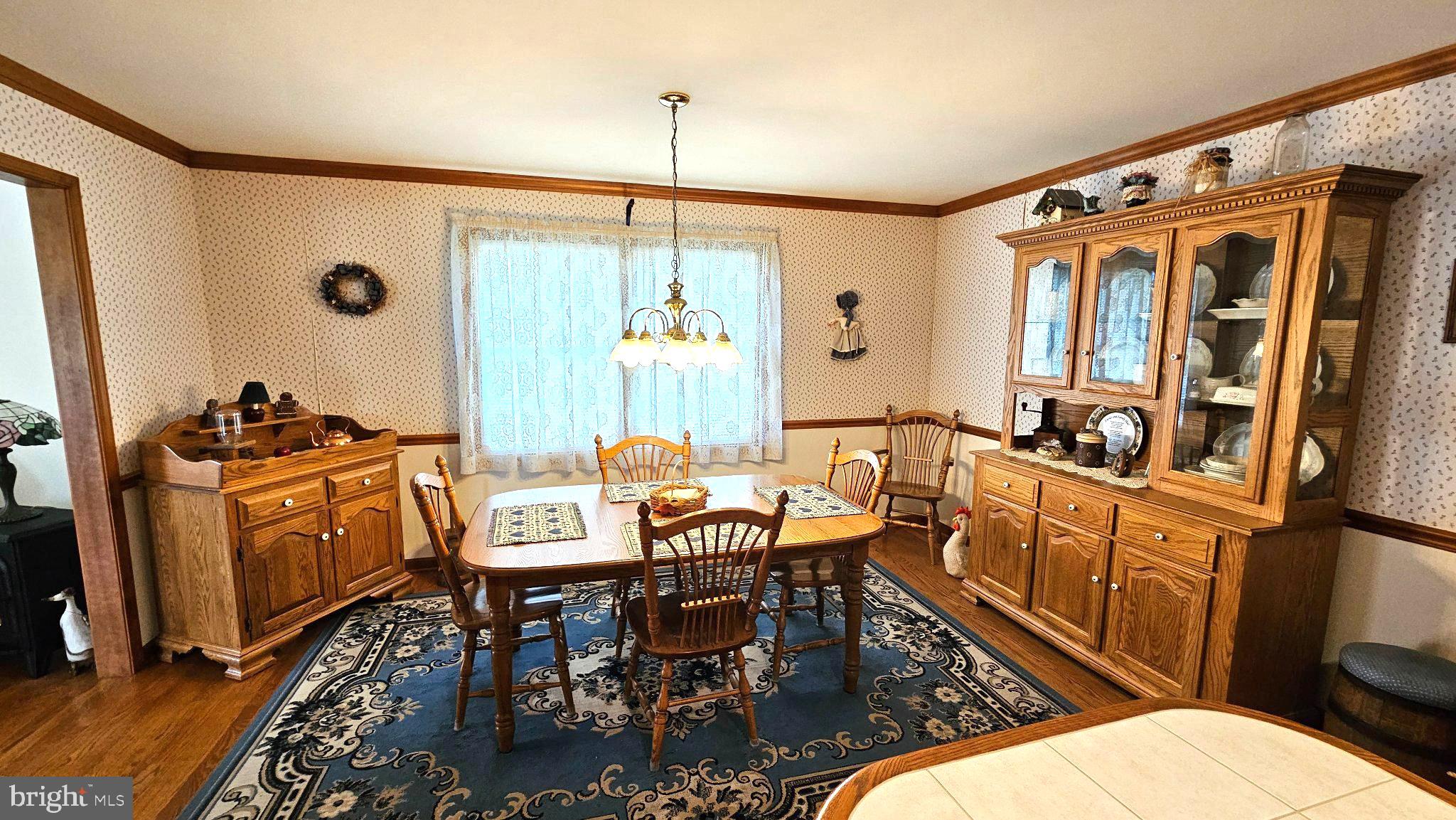 CARAVEL WOODS - Residential