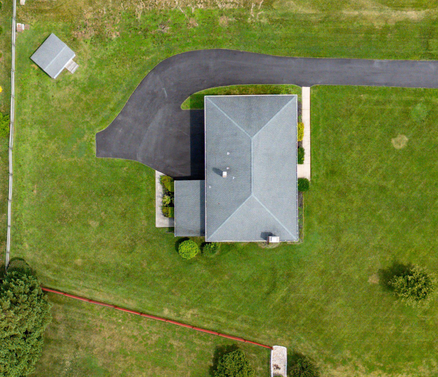 CARAVEL WOODS - Residential