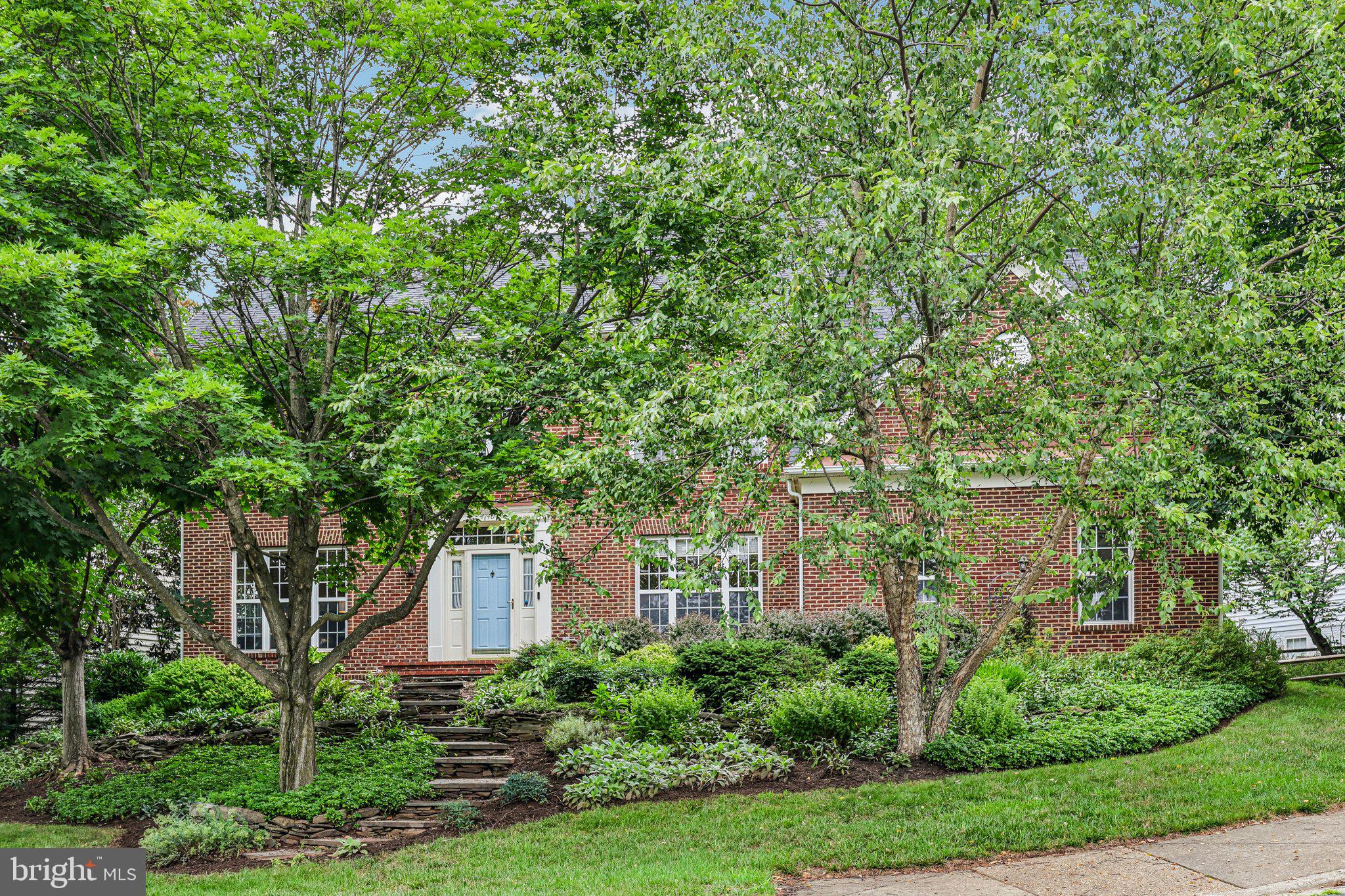 SOUTH BANK - Residential