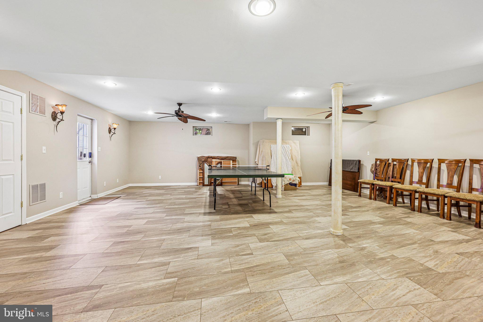 SOUTH BANK - Residential