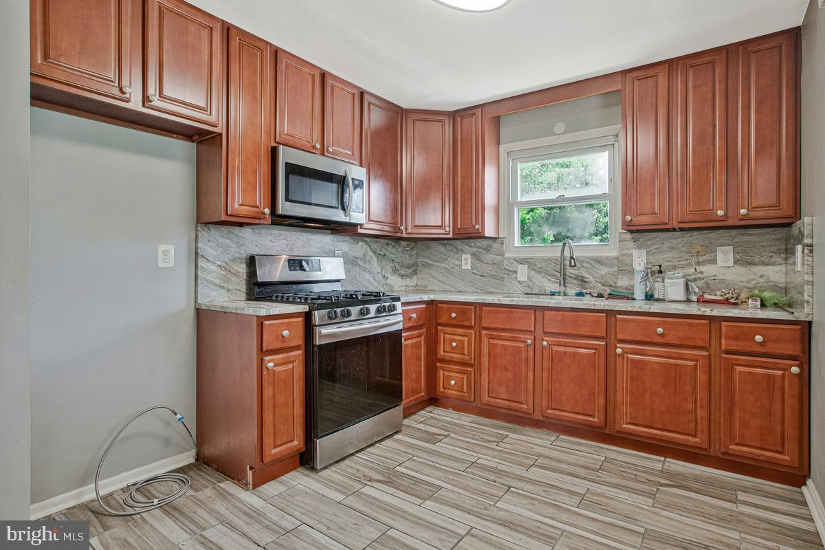 RANDALL RIDGE - Residential