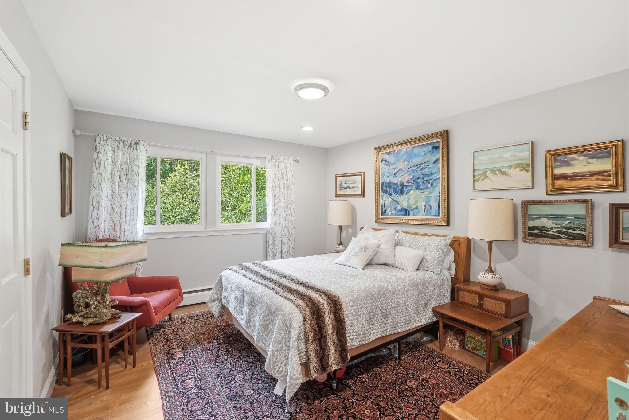 POTOMAC OUTSIDE - Residential