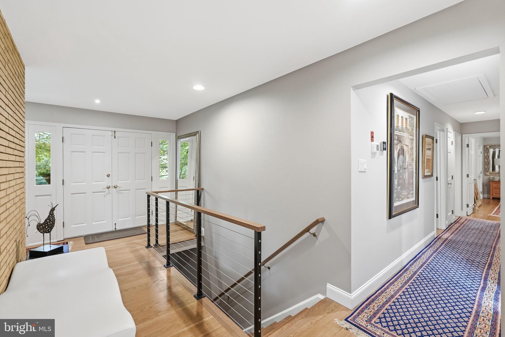 POTOMAC OUTSIDE - Residential