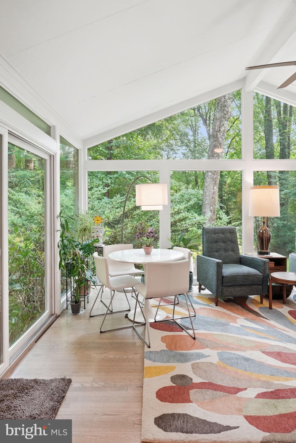 POTOMAC OUTSIDE - Residential