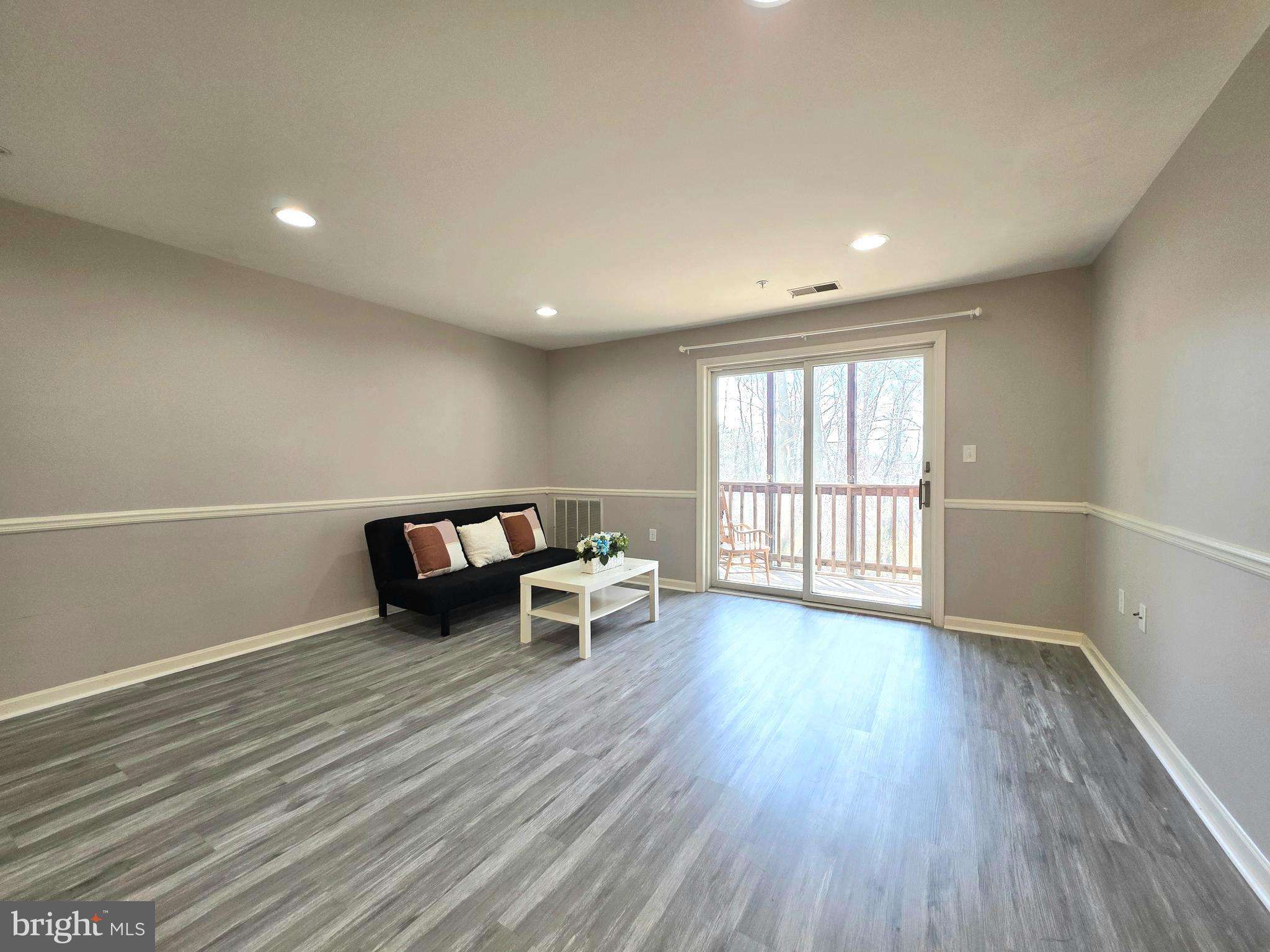 PARRS RIDGE - Residential