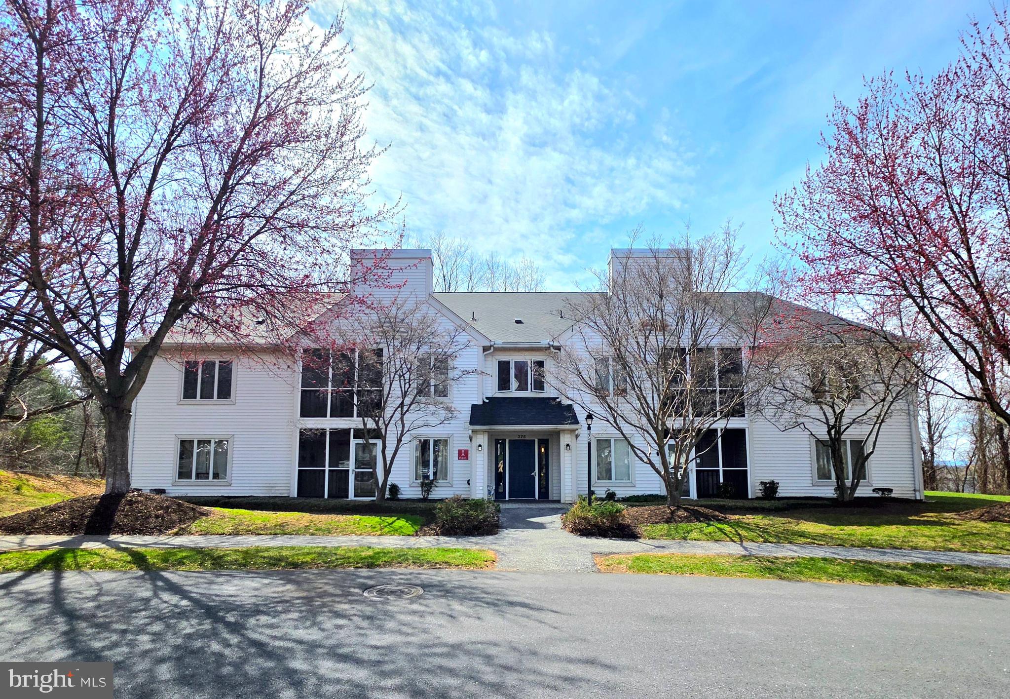 PARRS RIDGE - Residential