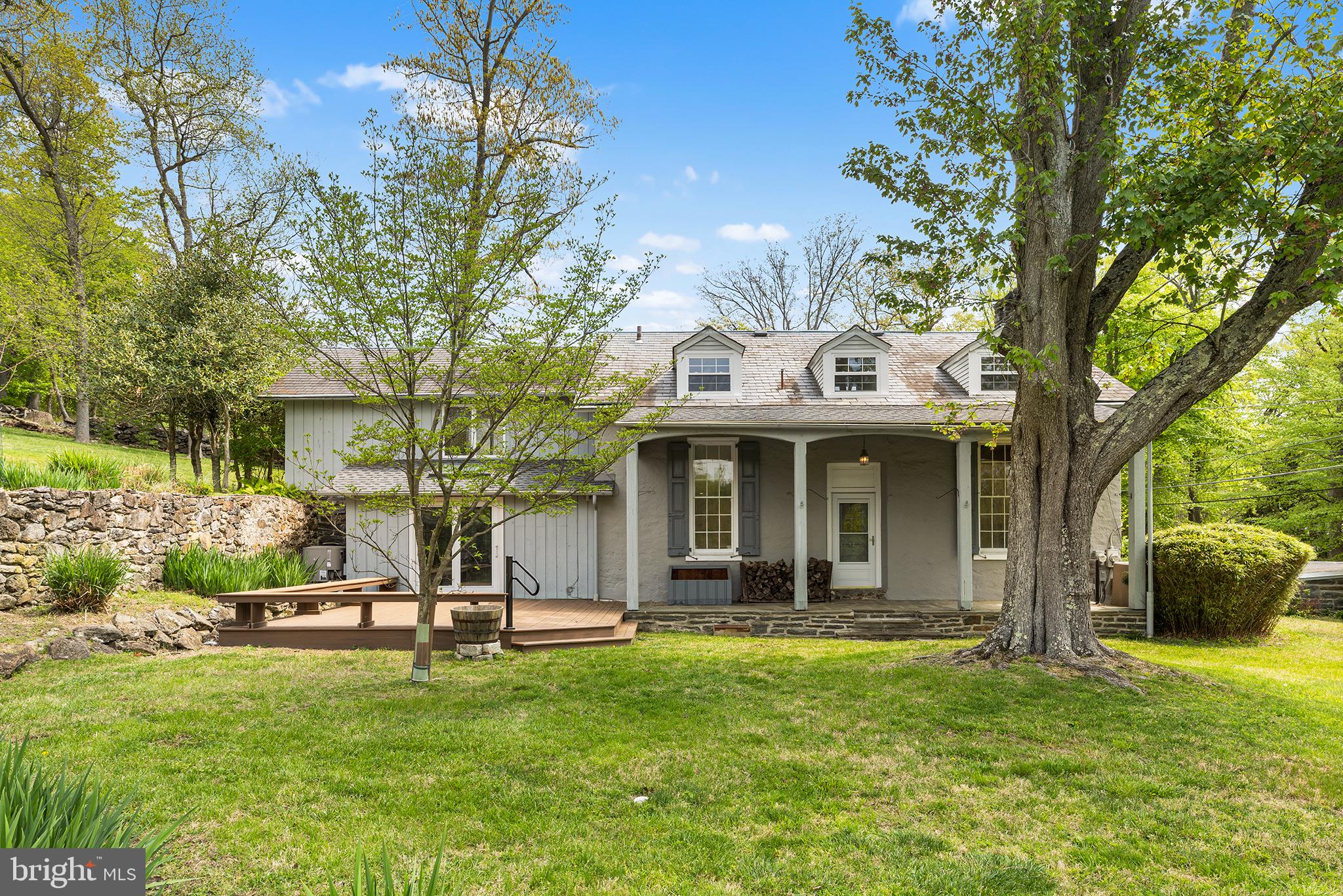 CEDAR GROVE FARM - Residential