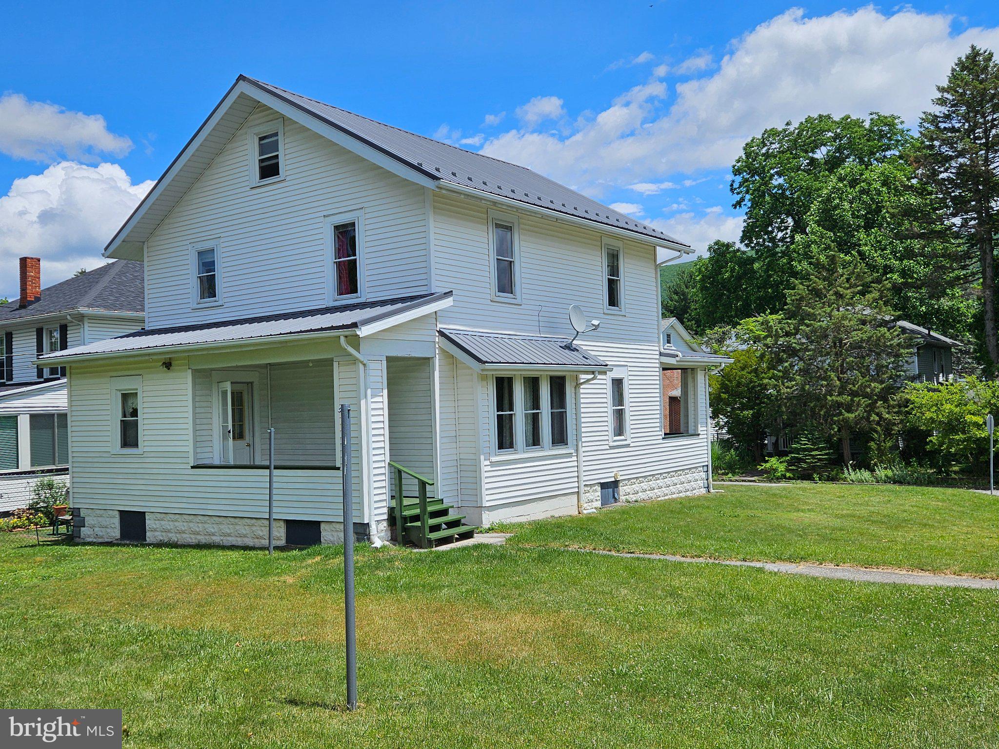 EAST END - Residential
