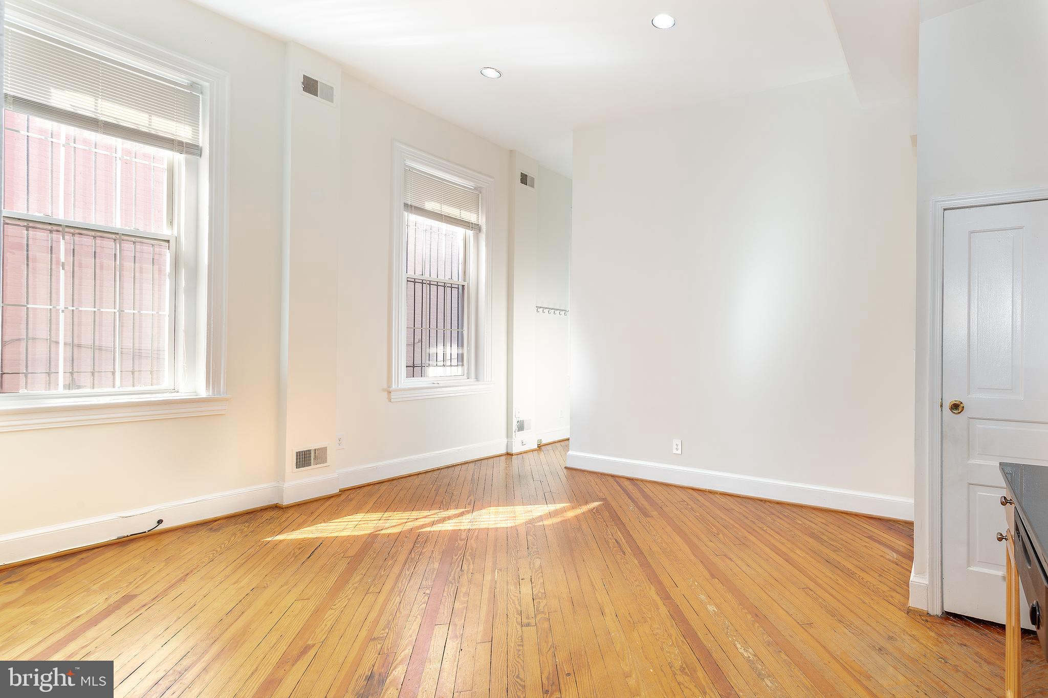OLD CITY #2 - Residential Lease