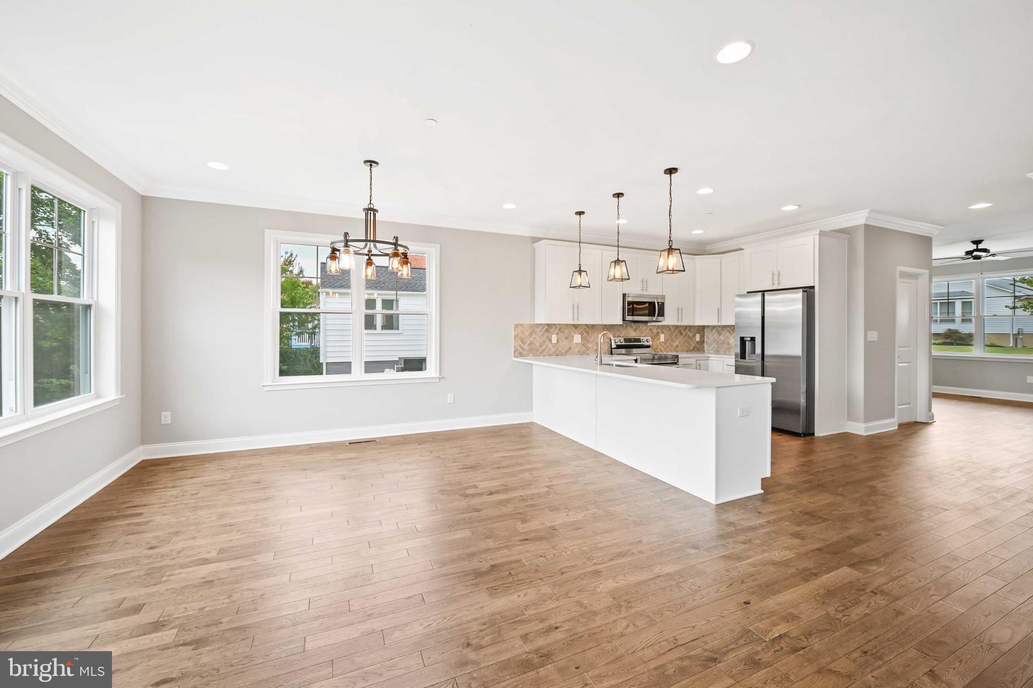 RIVERA BEACH - Residential