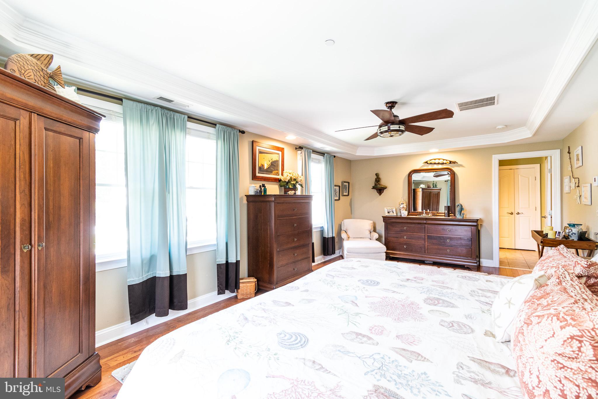 WEST ANNAPOLIS - Residential