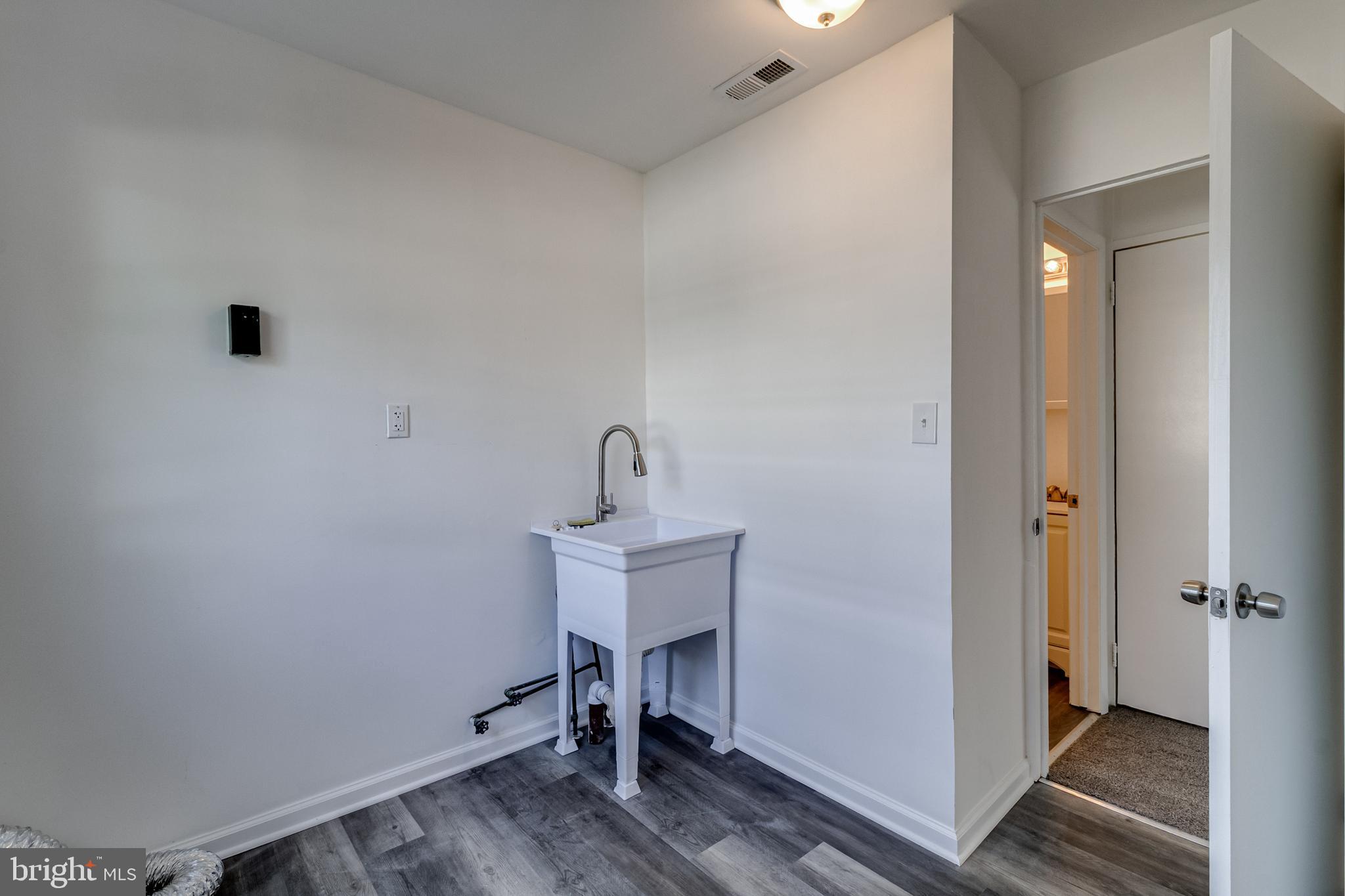 WILSON POINT - Residential