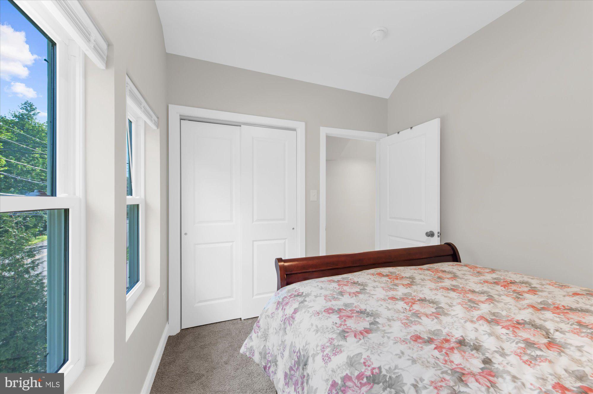BLUE BELL - Residential