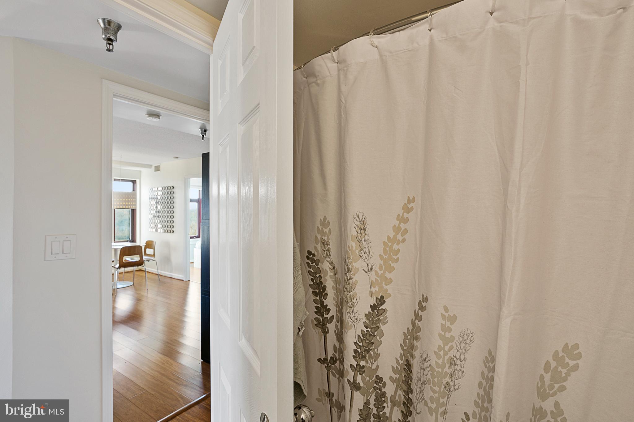 CHARLESTON CONDO - Residential Lease