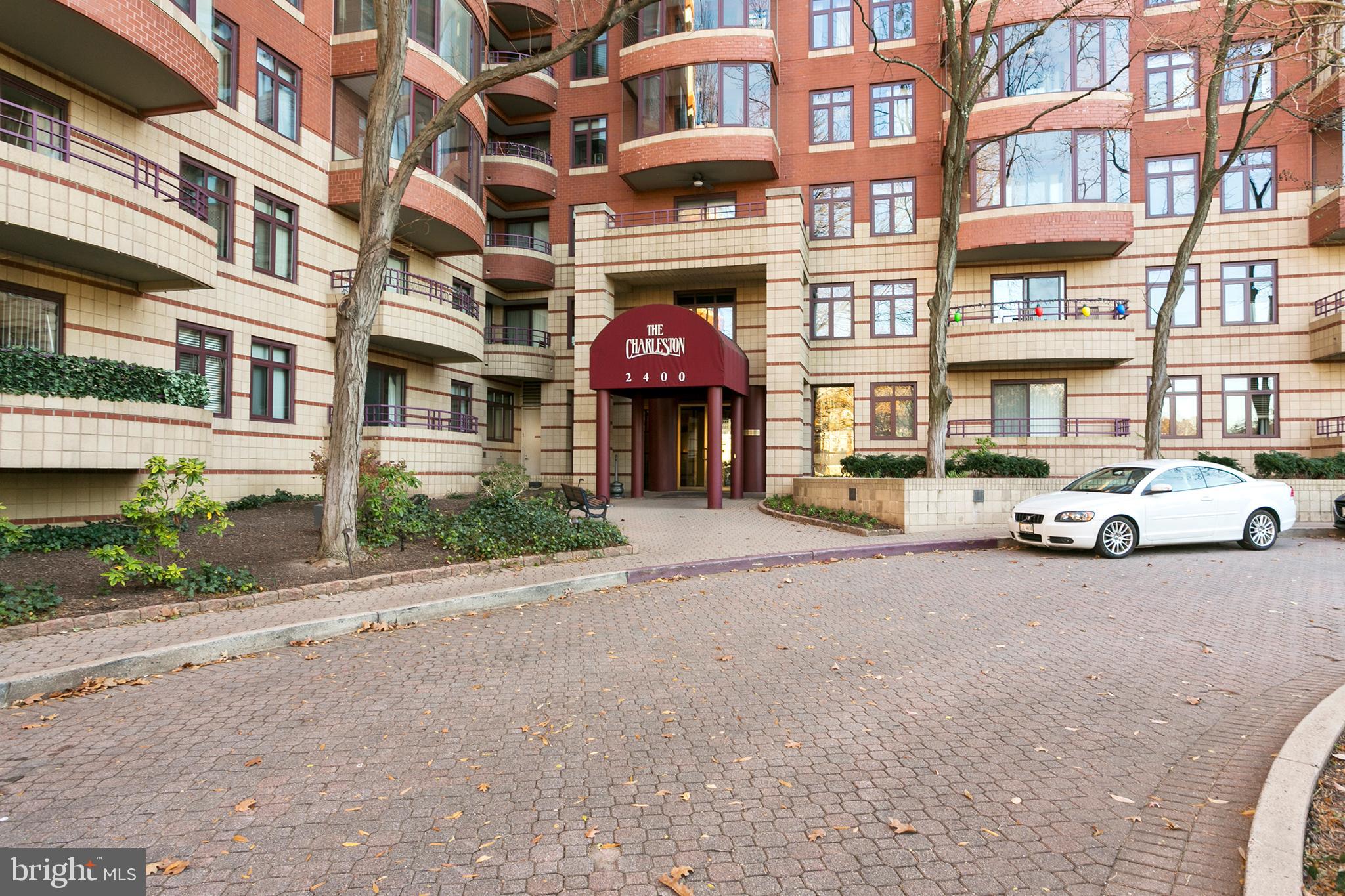 CHARLESTON CONDO - Residential Lease