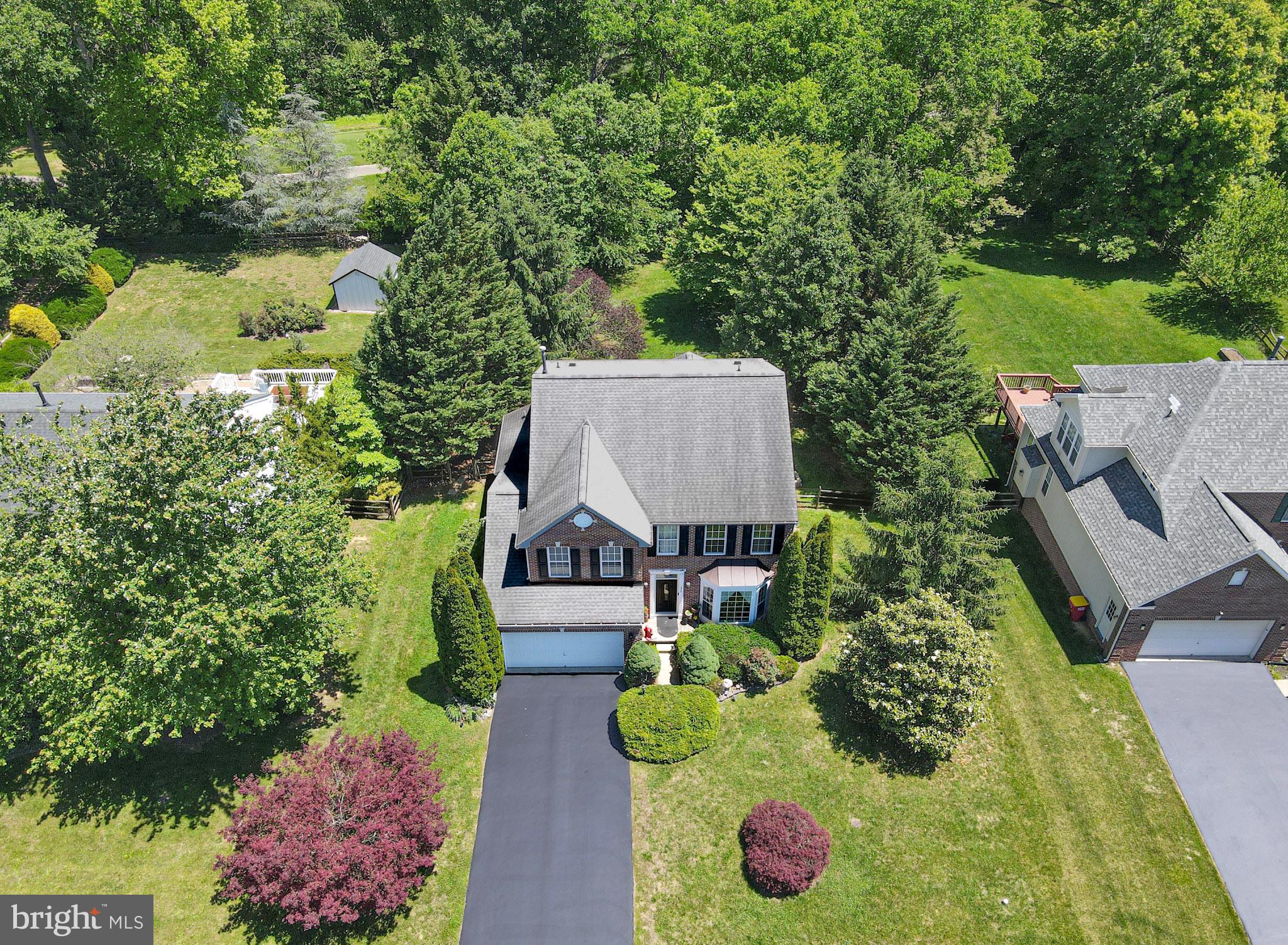 LOCUST HILL - Residential