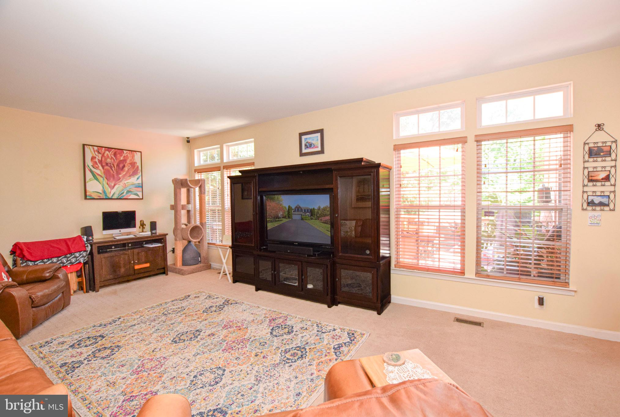 LOCUST HILL - Residential