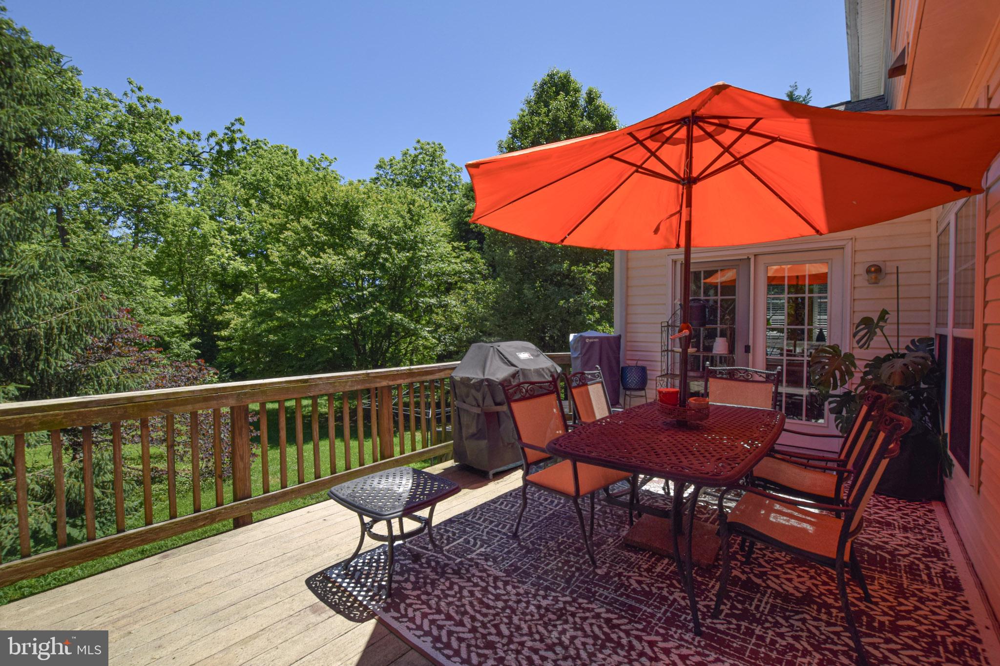 LOCUST HILL - Residential
