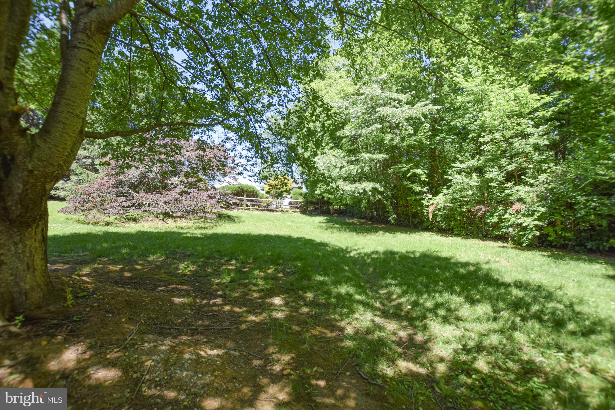 LOCUST HILL - Residential