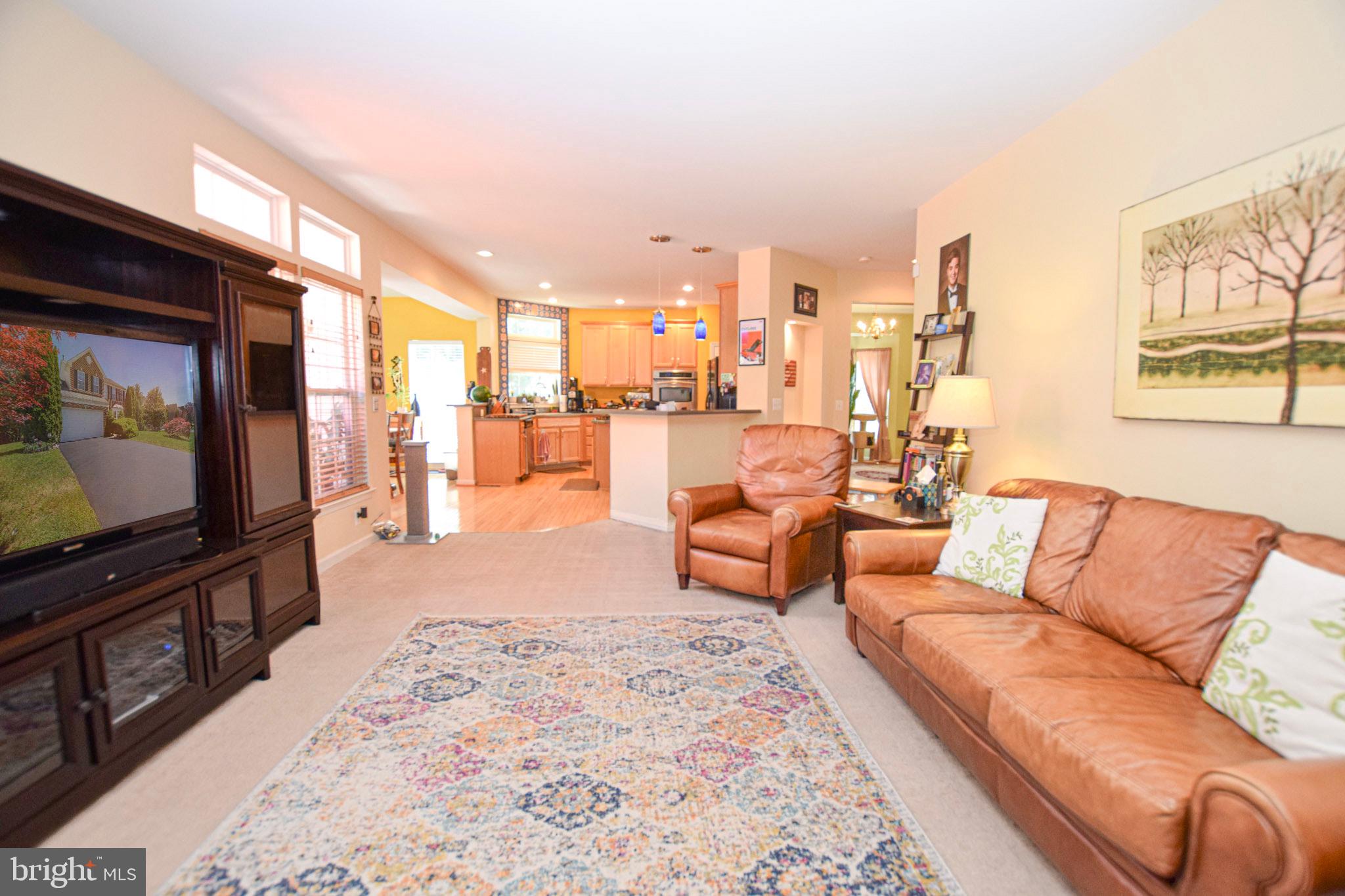 LOCUST HILL - Residential