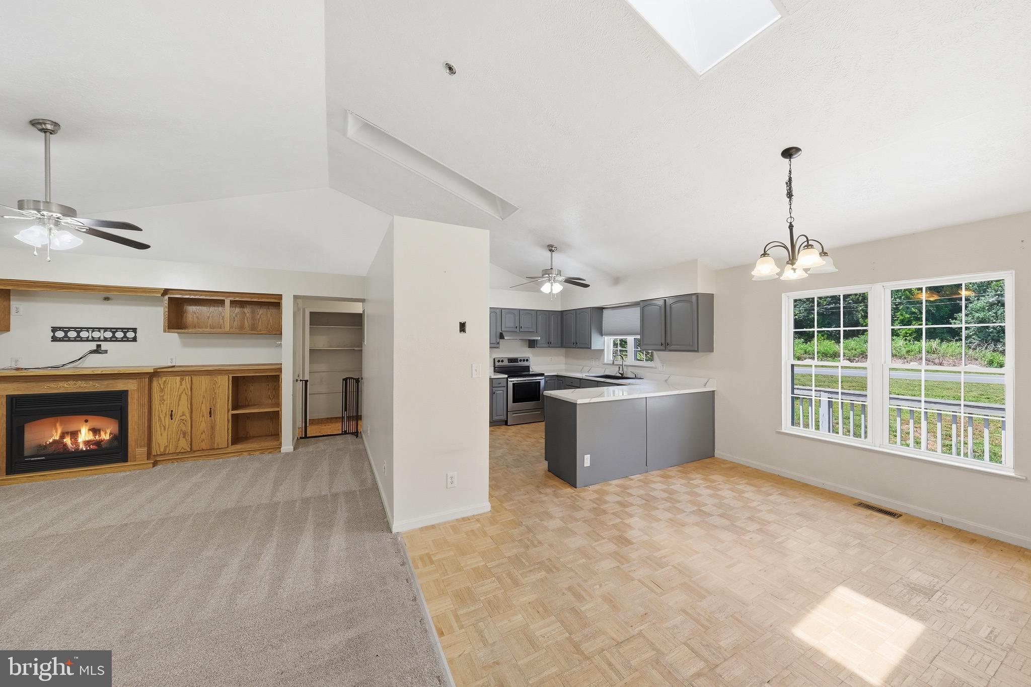 STRATFORD HARBOUR - Residential