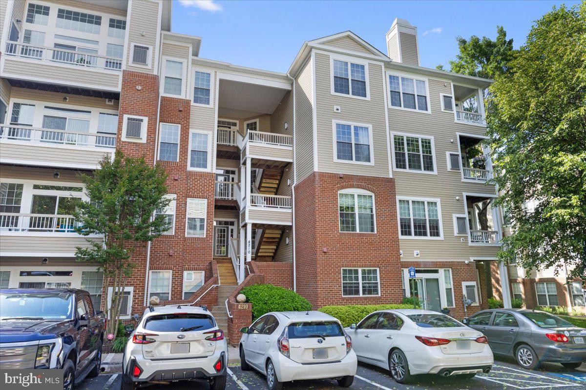 Welcome to your newly renovated sanctuary in this sought-after Fairfax community! Thoughtfully redesigned from top to bottom, this stunning condo blends contemporary style with everyday functionality to create an exceptional living experience. Step inside to soaring ceilings and oversized windows that flood the space with natural light, setting the tone for a bright and airy atmosphere throughout. The spacious open layout includes two generously sized bedrooms, each featuring ample closet space for your convenience.
The spa-inspired bathrooms have been fully updated with sleek new tile, quartz countertops, and stylish modern fixtures—perfect for unwinding in comfort and luxury. At the heart of the home, the chef's kitchen shines with brand-new  appliances, premium quartz countertops, and elegant cabinetry, making both daily meals and entertaining a breeze. Two assigned parking spaces plus available street parking.  This neighborhood offers an array of community amenities, including a well-equipped fitness center, clubhouse, playground, and a refreshing outdoor pool—all just steps from your front door. Don’t miss the opportunity to own this turn-key gem that combines luxury, location, and lifestyle. Schedule your tour today!