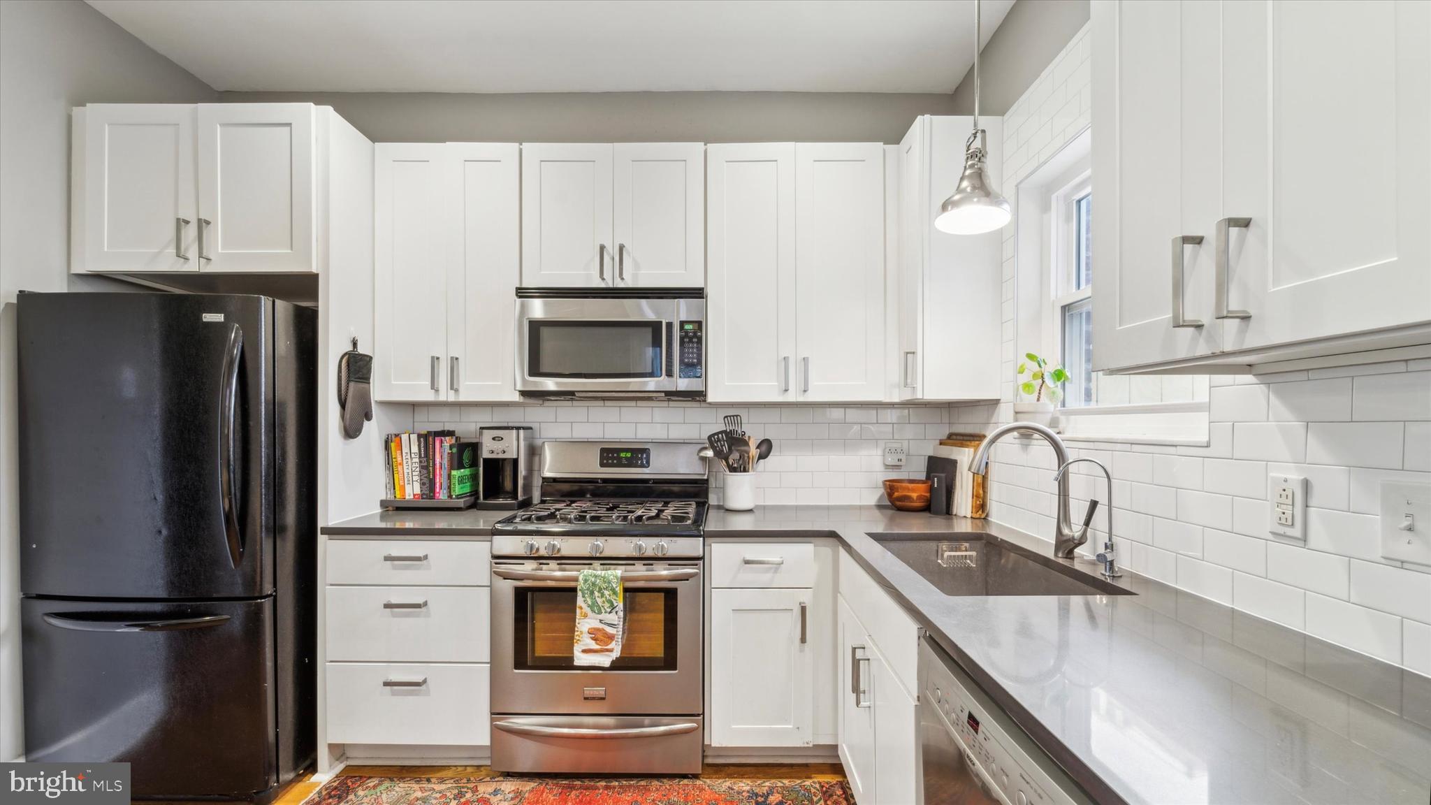 NEWBOLD - Residential Lease