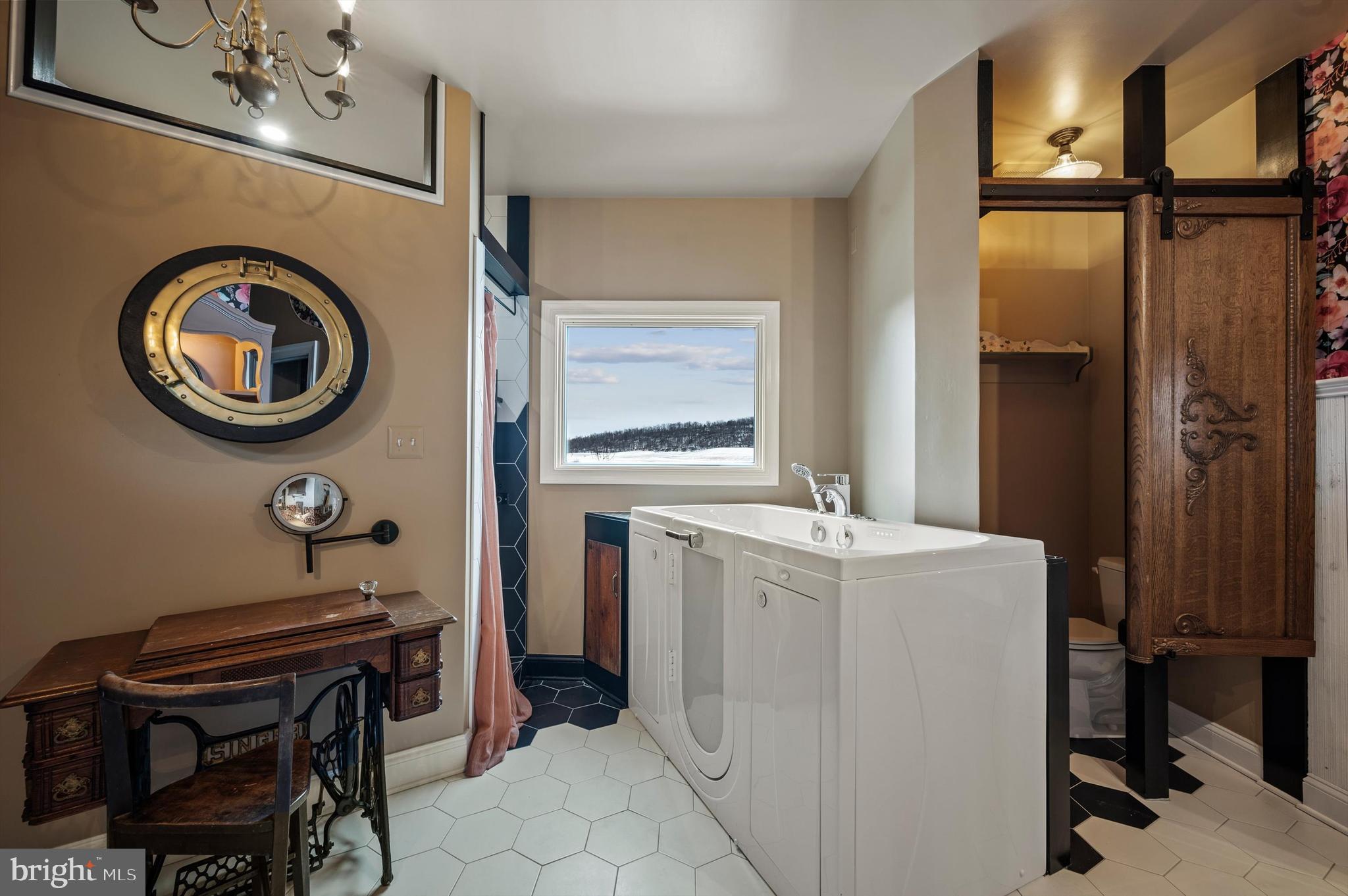 BUTLER ESTATES - Residential