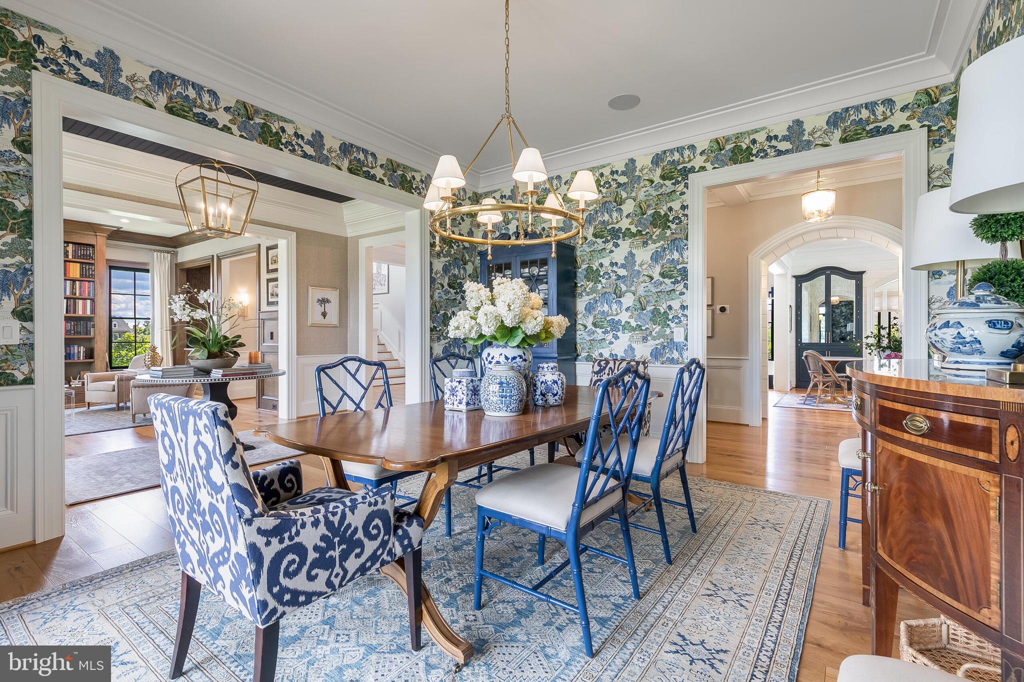CREIGHTON FARMS - Residential