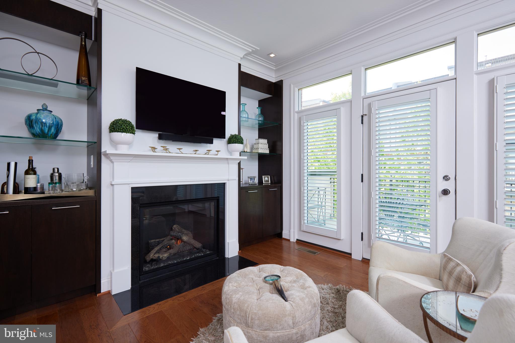 SYMPHONY PARK - Residential