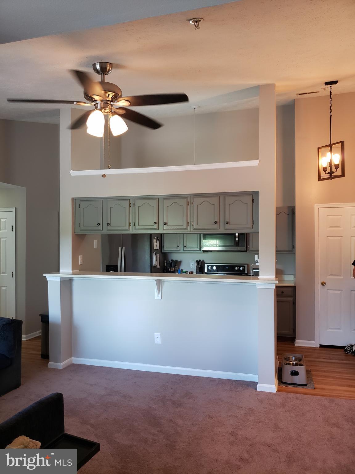 BRENTWOOD CONDO - Residential