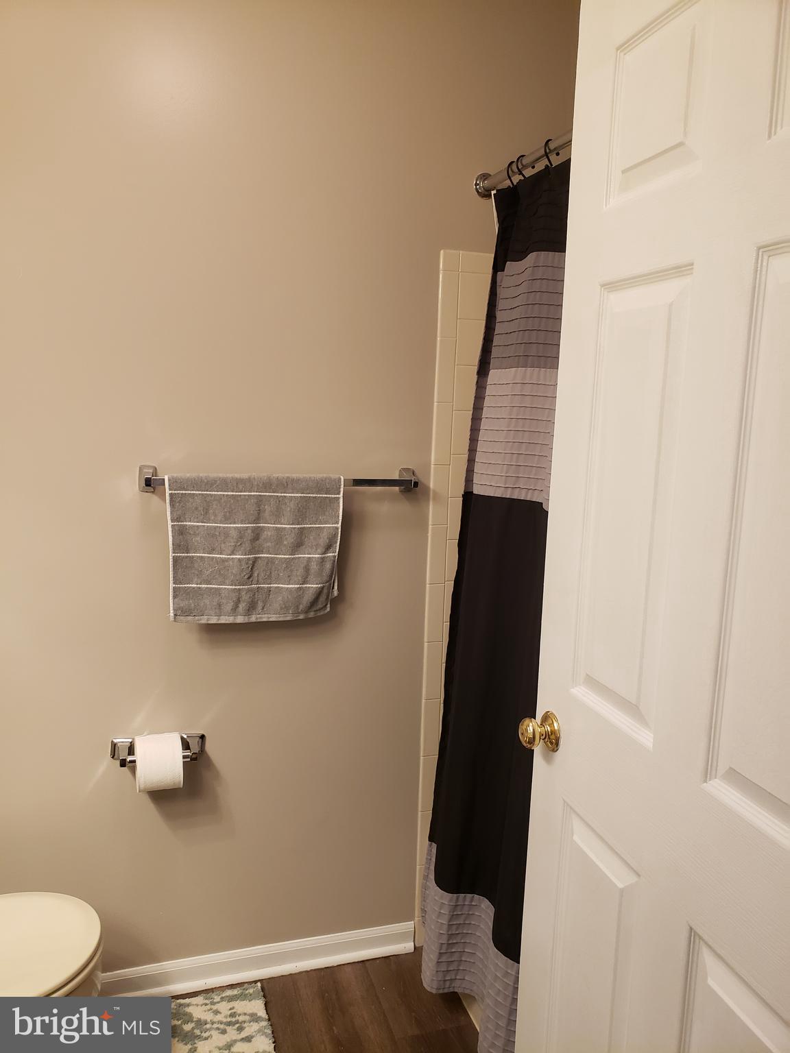 BRENTWOOD CONDO - Residential