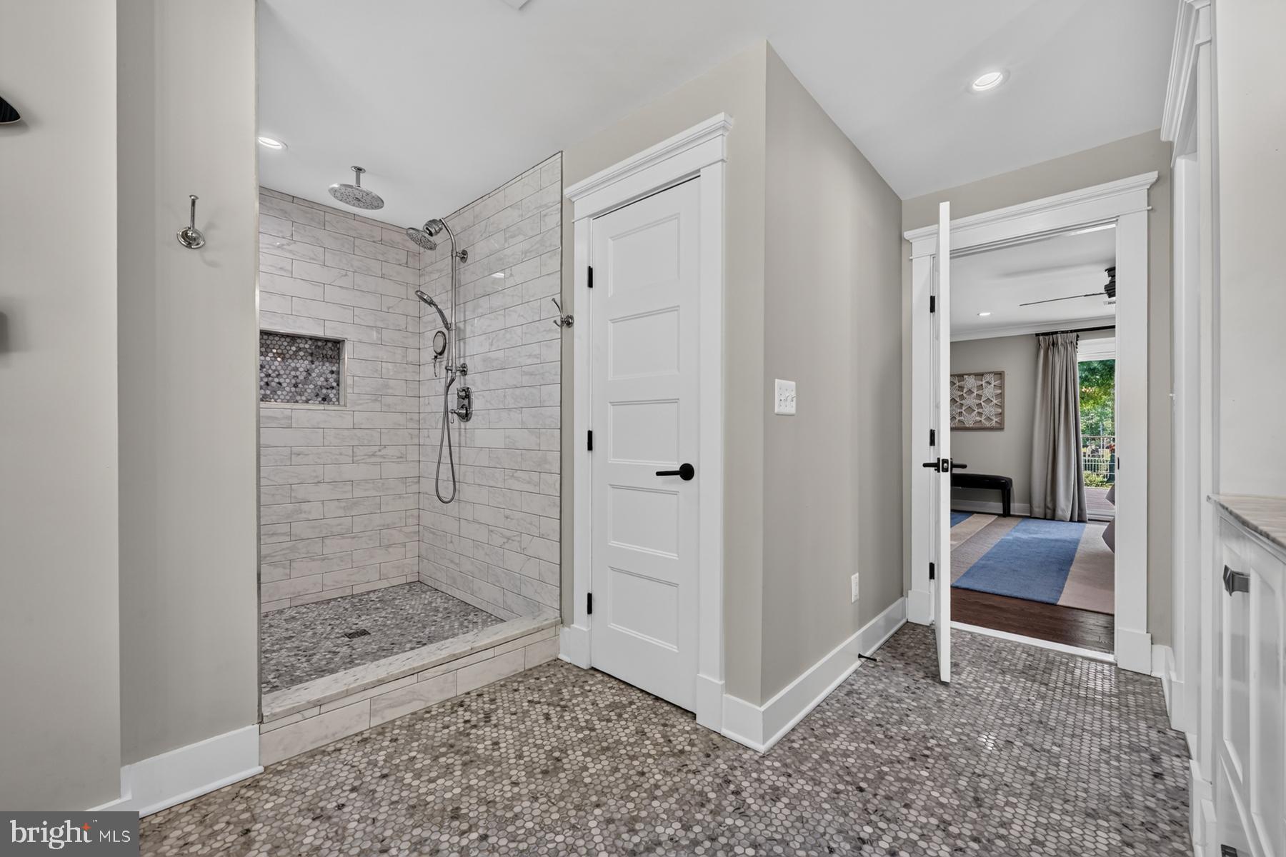 RIVER CLUB ESTATES - Residential