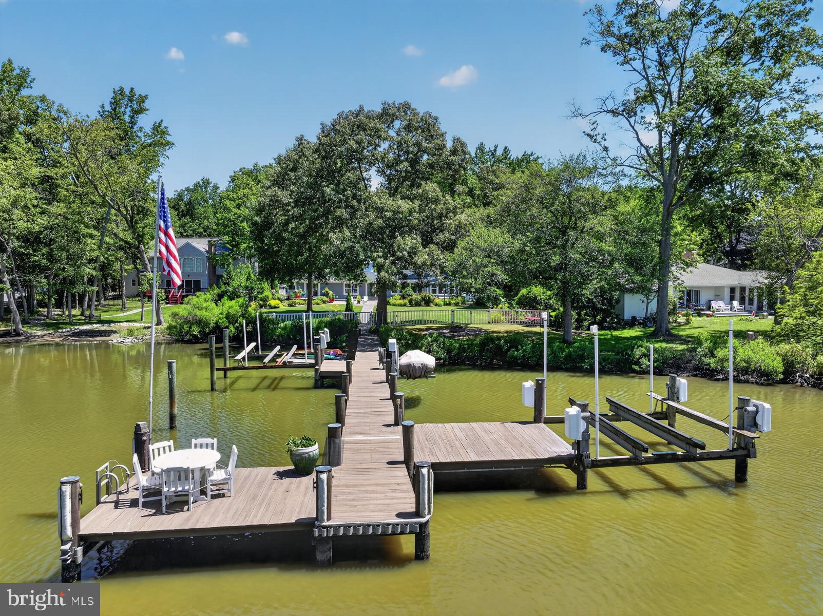 RIVER CLUB ESTATES - Residential