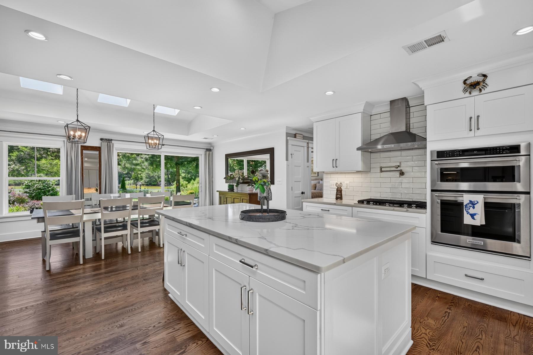RIVER CLUB ESTATES - Residential