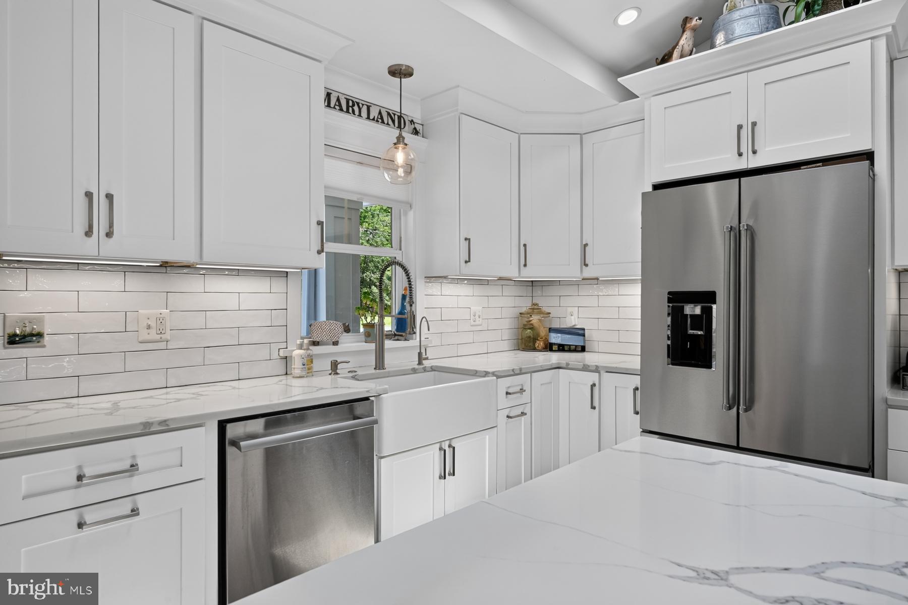 RIVER CLUB ESTATES - Residential