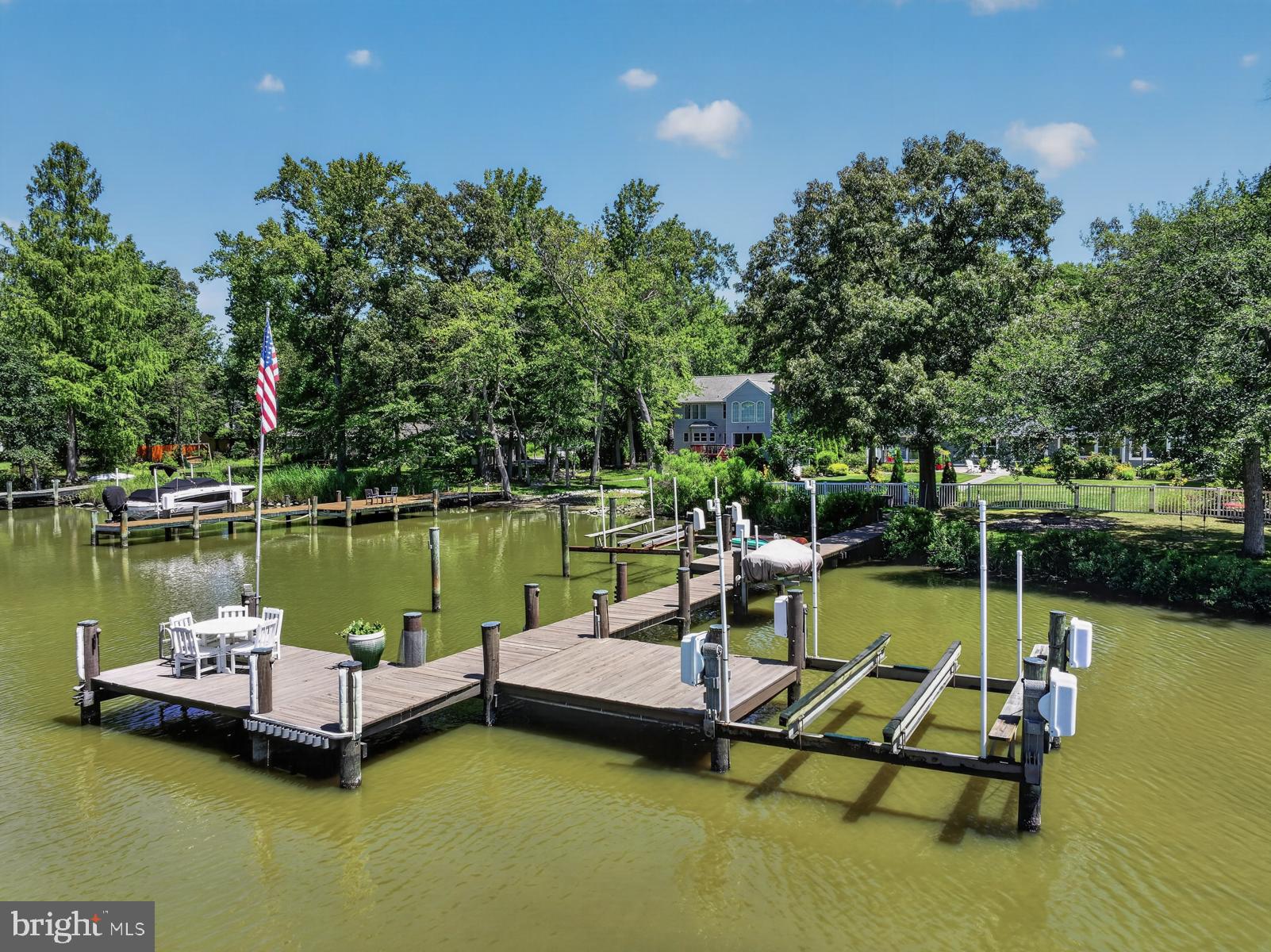 RIVER CLUB ESTATES - Residential