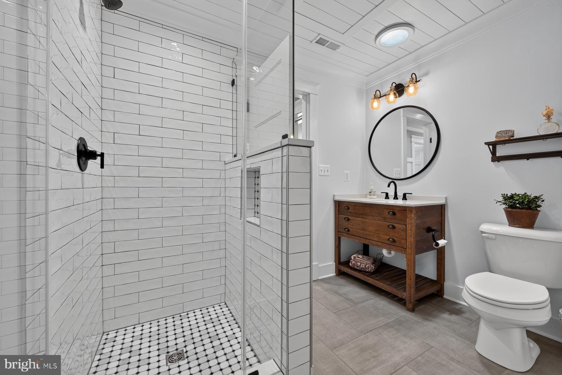 RIVER CLUB ESTATES - Residential