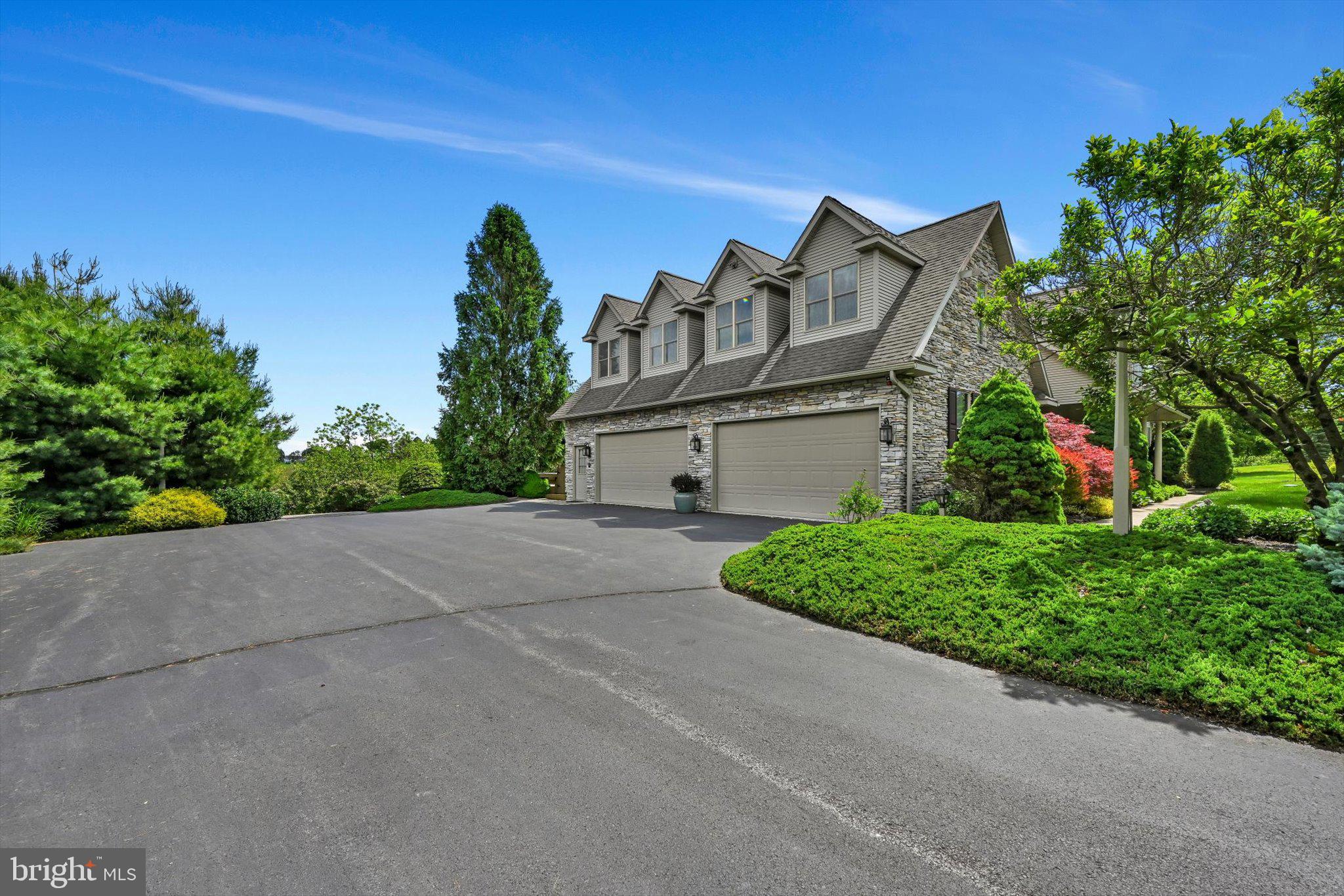 MCKEANS RIDGE - Residential