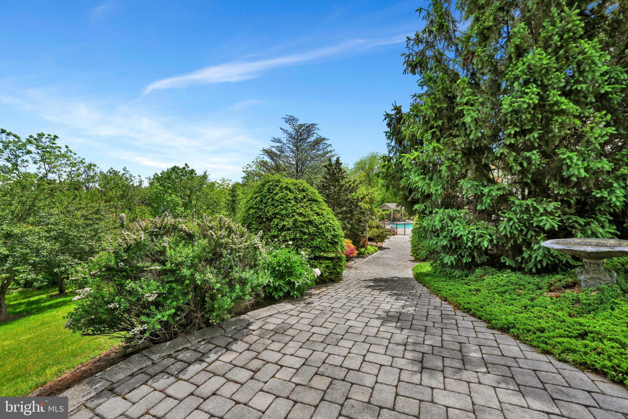 MCKEANS RIDGE - Residential