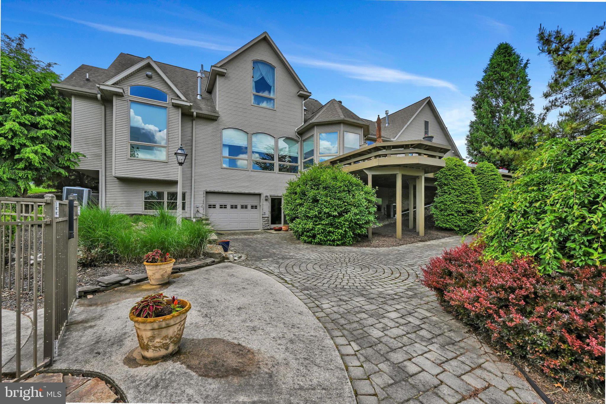 MCKEANS RIDGE - Residential