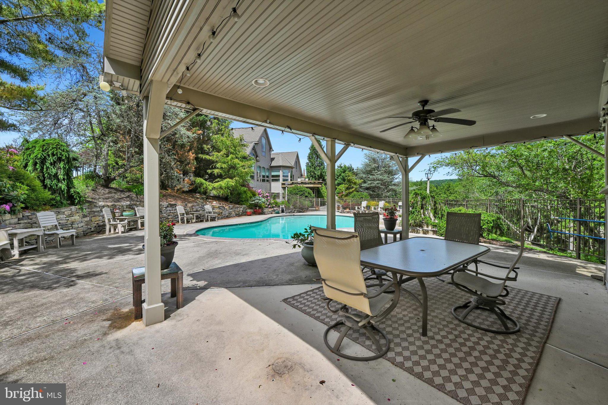 MCKEANS RIDGE - Residential