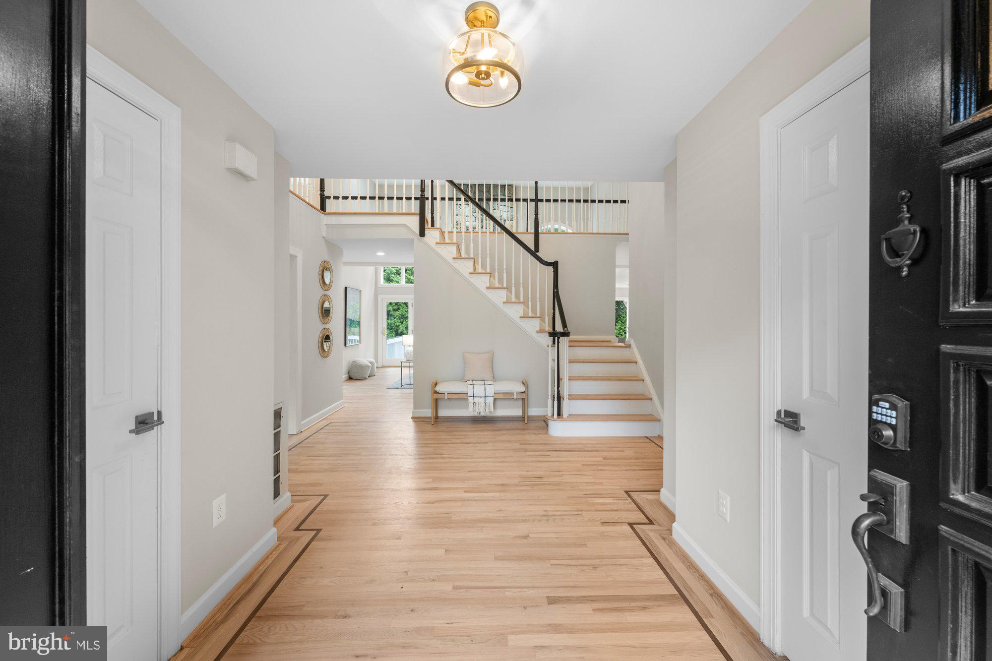 BEVERLY MANOR - Residential