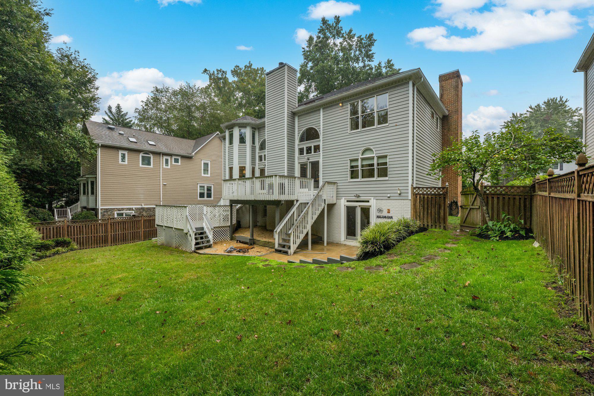 BEVERLY MANOR - Residential