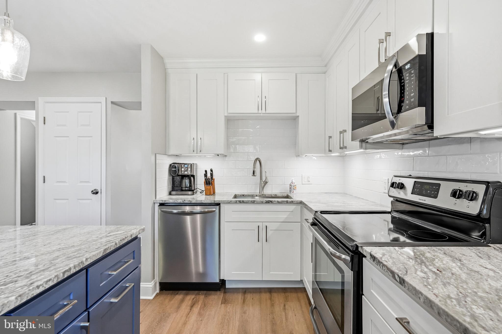 LAFAYETTE GREEN - Residential